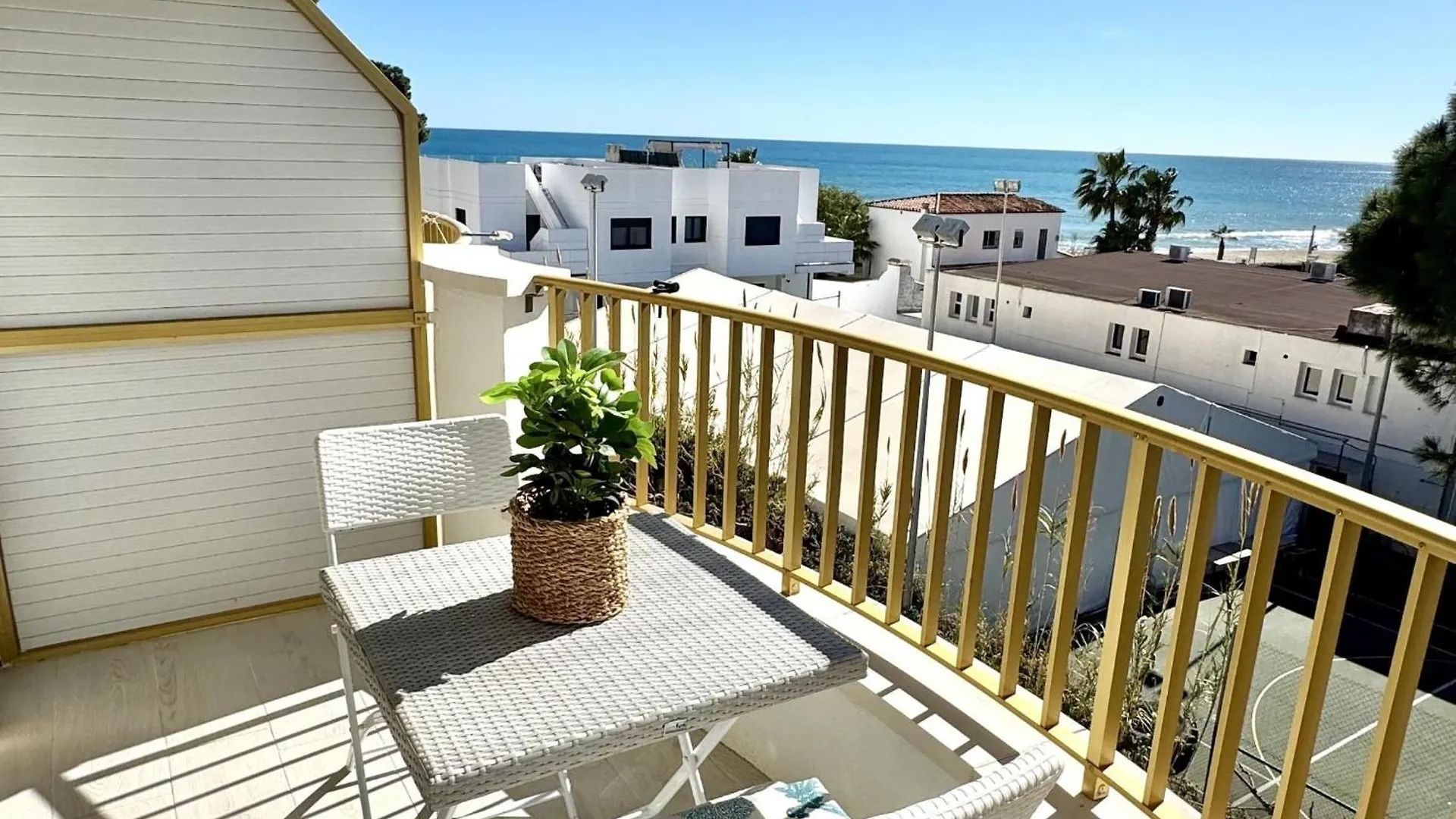 Apartbeach Internacional Y Vistas Playa Cambrils Hiszpania